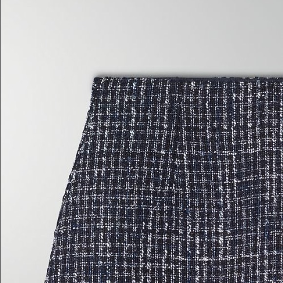 Babaton Little Tweed Skirt matches perfectly with the  Kilburn Blazer. - Picture 3 of 3